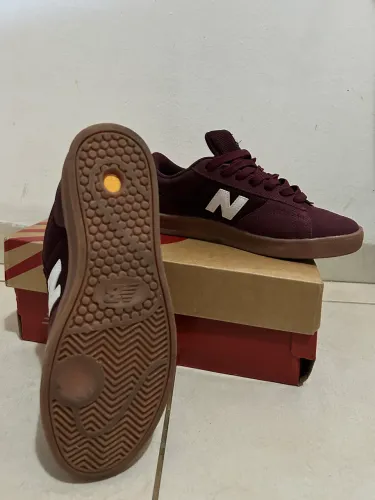 Tênis couro New balance