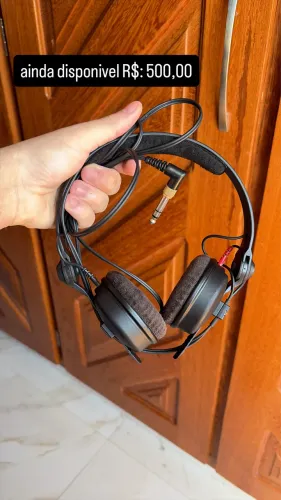 Fone de ouvido Sennheiser HD 25 (leia)
