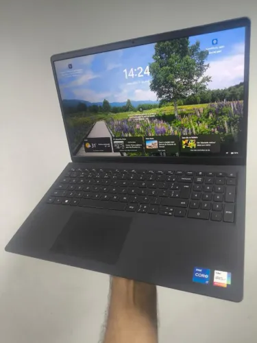 Notebook Dell Intel core,i7, 13 ger,SSD nvme 512 gb, 16 gb, vídeo Intel iris.