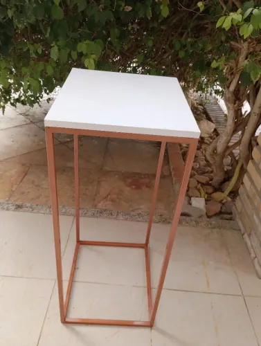 Suporte para gelagua Metalon e MDF