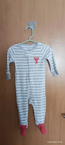 Macacão Pijama Infantil Carter's em "toalha" caranguejo Tam 9 meses