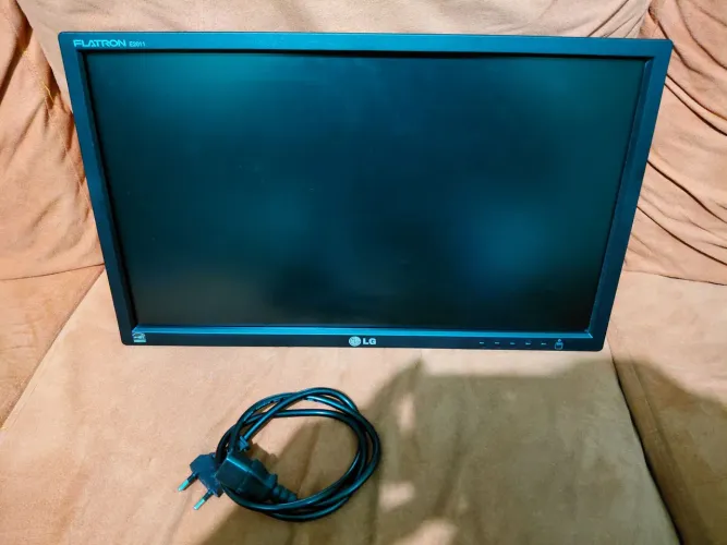 Monitor LG 20P DVI e VGA