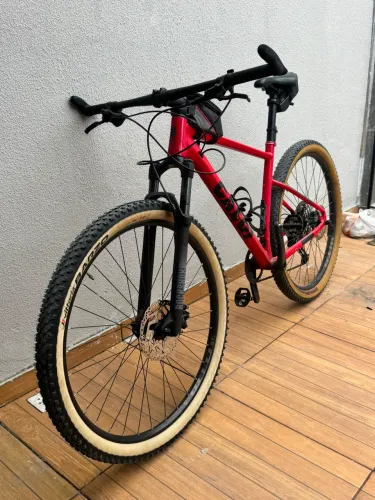 Caloi Explorer Evo Pro SL Semi nova