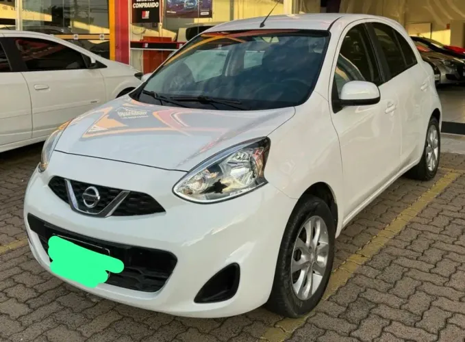 Nissan March SV 1.0 12V Flex 5P 2017