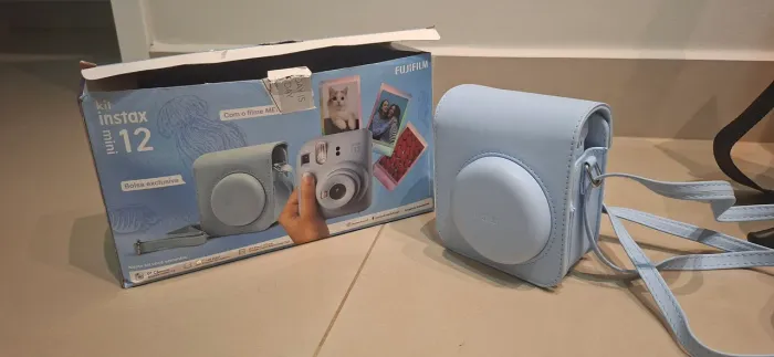 Câmera Instax Mini 12 Azul