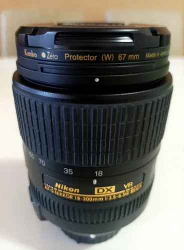 Lente Nikon 18-300mm