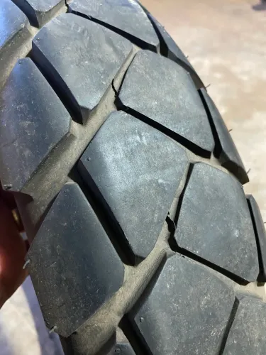 Pneu 130 80 17 metzeler