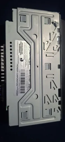 Rádio Automotivo Pioneer MVH-S235BT Bluetooth USB - Ligado para teste