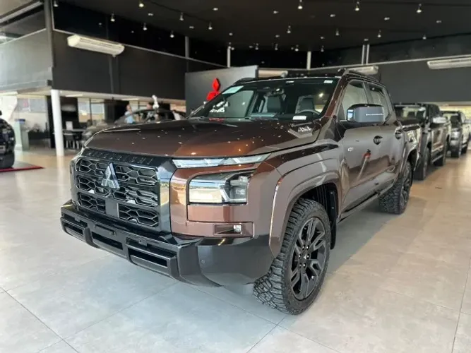 Mitsubishi TRITON Katana 2.4 CD 4X4 TB Diesel Aut. 2027