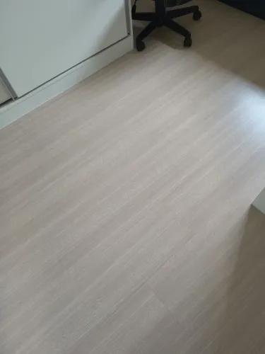 Piso laminado Quick step linha vision carvalho studio 