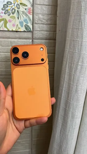 Xr todo original com carcaça do 17pro