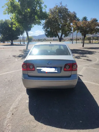 Volkswagen Polo Sedan 1.6 MI Total Flex 8V 4P 2007