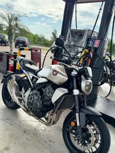 Cb1000r - Edition Exclusiva / 2022
