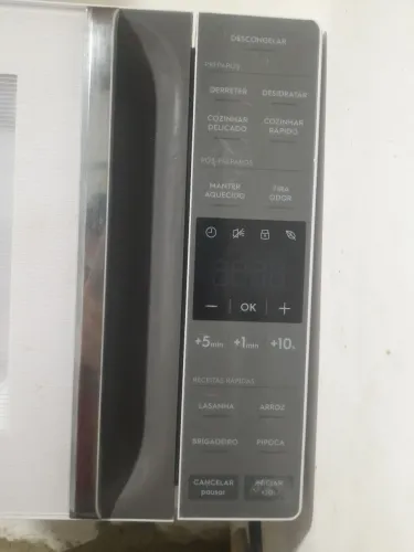 Micro-ondas Electrolux Branco 23L Efficient