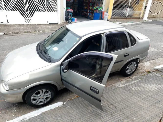 Chevrolet Corsa SED Class.life 1.0/1.0 Flexpower 2005