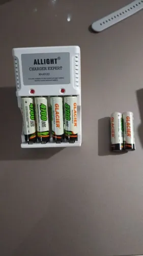 bateria recarregável + kit 6 pilhas 4700 mhp