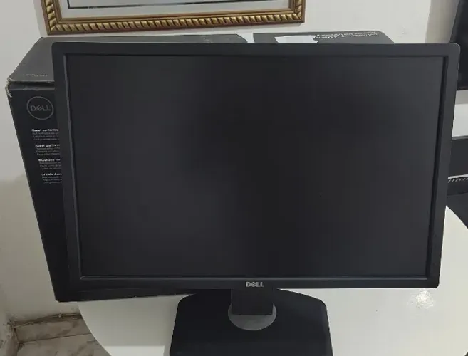 Monitor Dell UltraSharp 24" Profissional