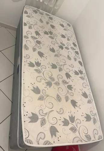 Cama box 