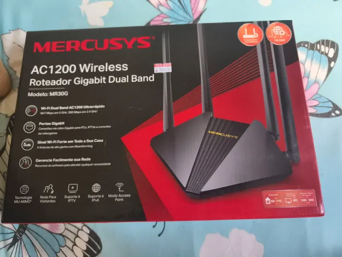 Roteador gigabit dual band Mercusys AC1200