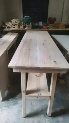 Mesa de Bancada Reforçada com Prateleira | Sob Encomenda
