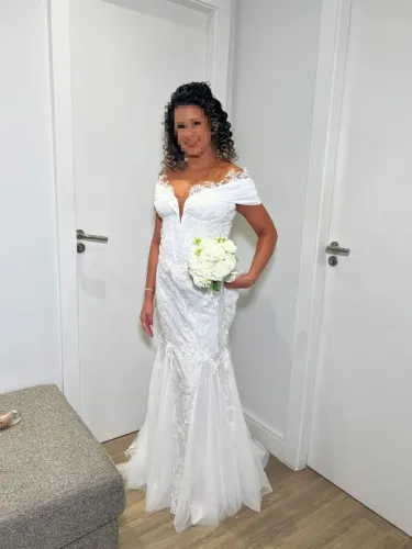 Vendo Vestido de Noiva + Véu + Grinalda + Sapato | Usado 1 vez<br>