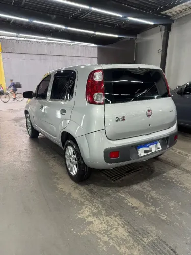 Fiat Uno Vivace Celeb. 1.0 EVO F.flex 8V 5P 2014