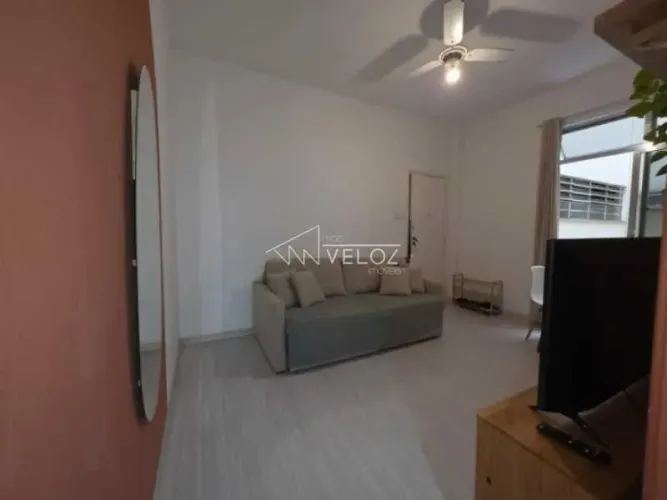 Apartamento : / Residencial / Laranjeiras