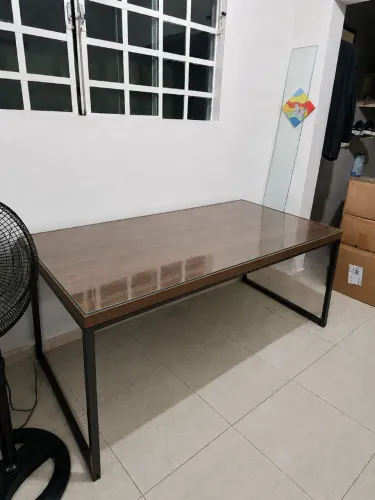 MESA 6 lugares com tampo de vidro!