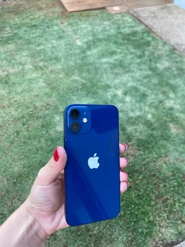 Iphone 12 mini 73% bateria