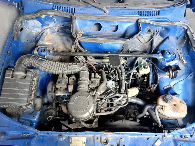 Motor 1.5 injeção Fiorino ou uno 1996
