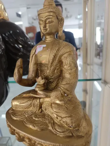 Ganesha , Buda ou Mantra em metal