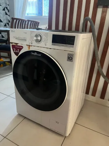 máquina lava e seca LG steam