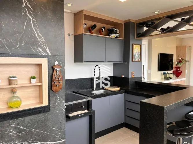 Apartamento mobiliado no bairro Maria Luíza, próximo a Rua Carlos Gomes