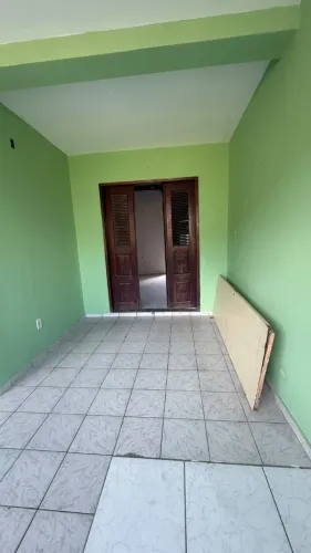 CASA À VENDA NA AREINHA