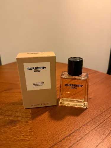 Hero Burberry - Perfume Masculino - Eau de Toilette 50ml