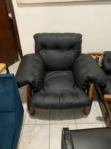 Poltrona MOLE de Sérgio Rodrigues Antiga 