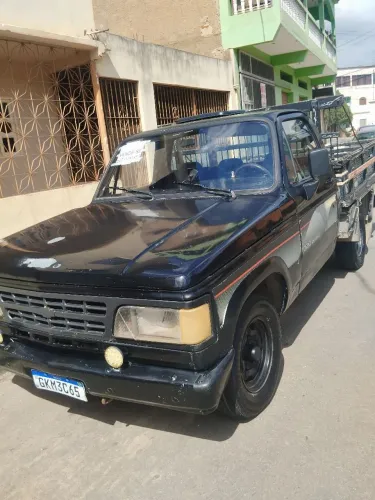 Chevrolet D-20 S / Luxe 3.9/4.0 Diesel 1985