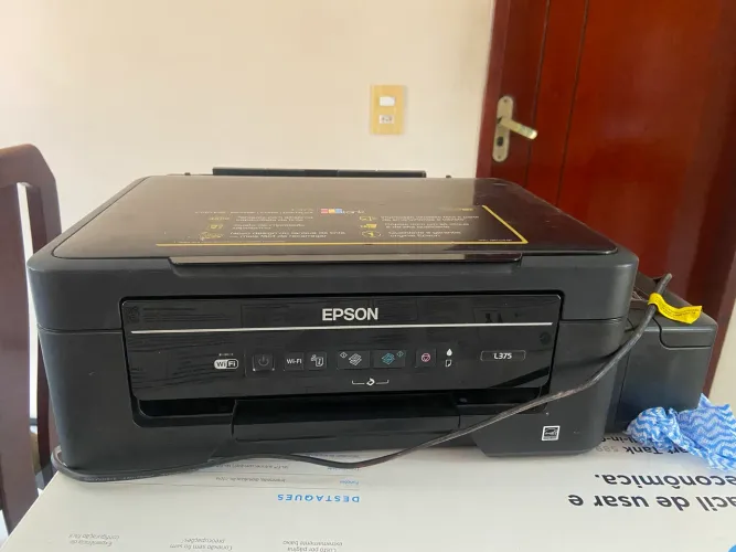 IMPRESSORA EPSON L325 COM TINTA PRETA ENTUPIDA