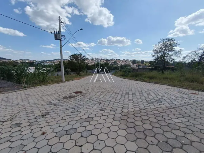 Lote 316 m² à venda na Chácara do Quitão em Itaúna/MG