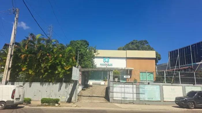 Imóvel Comercial com 210M² em Maria Paula - São Gonçalo - RJ