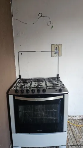 Fogão Electrolux 6 Bocas - R$ 450