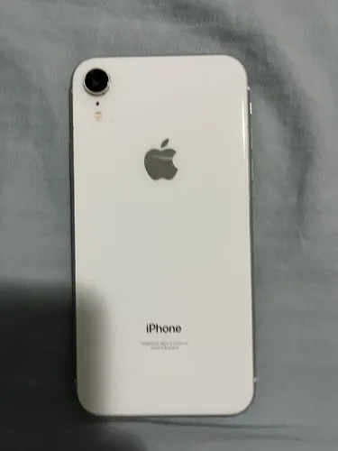 iPhone XR 