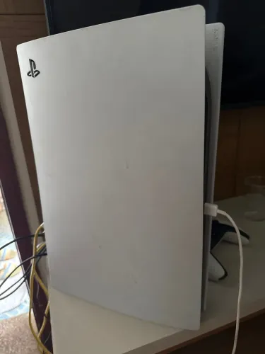 playstation 5 Slin