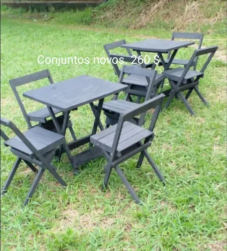 Conjuntos de mesa e cadeiras,,, novos. 260$