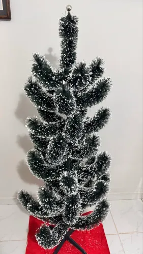Árvore de Natal Artificial com Efeito Nevado