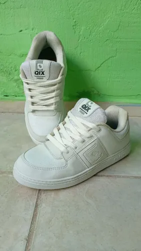 Tênis Qix 90s branco