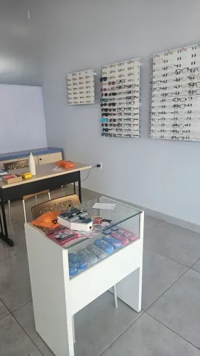 ÓTICA EM TRINDADE - OPORTUNIDADE IMPERDÍVEL! ?