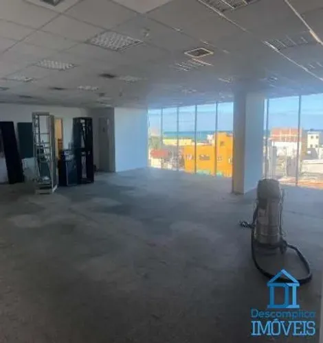 Salas Corporativas 370m² no JCPM Trade Center Pina