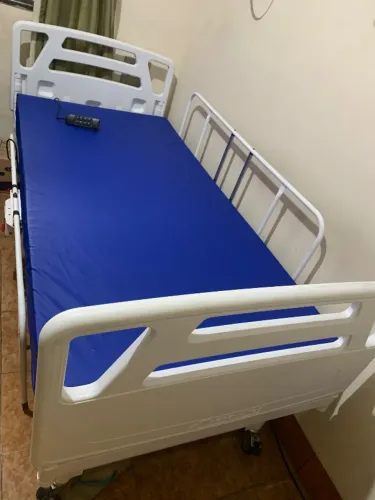 Cama hospitalar 