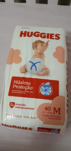 Fraldas descartáveis 